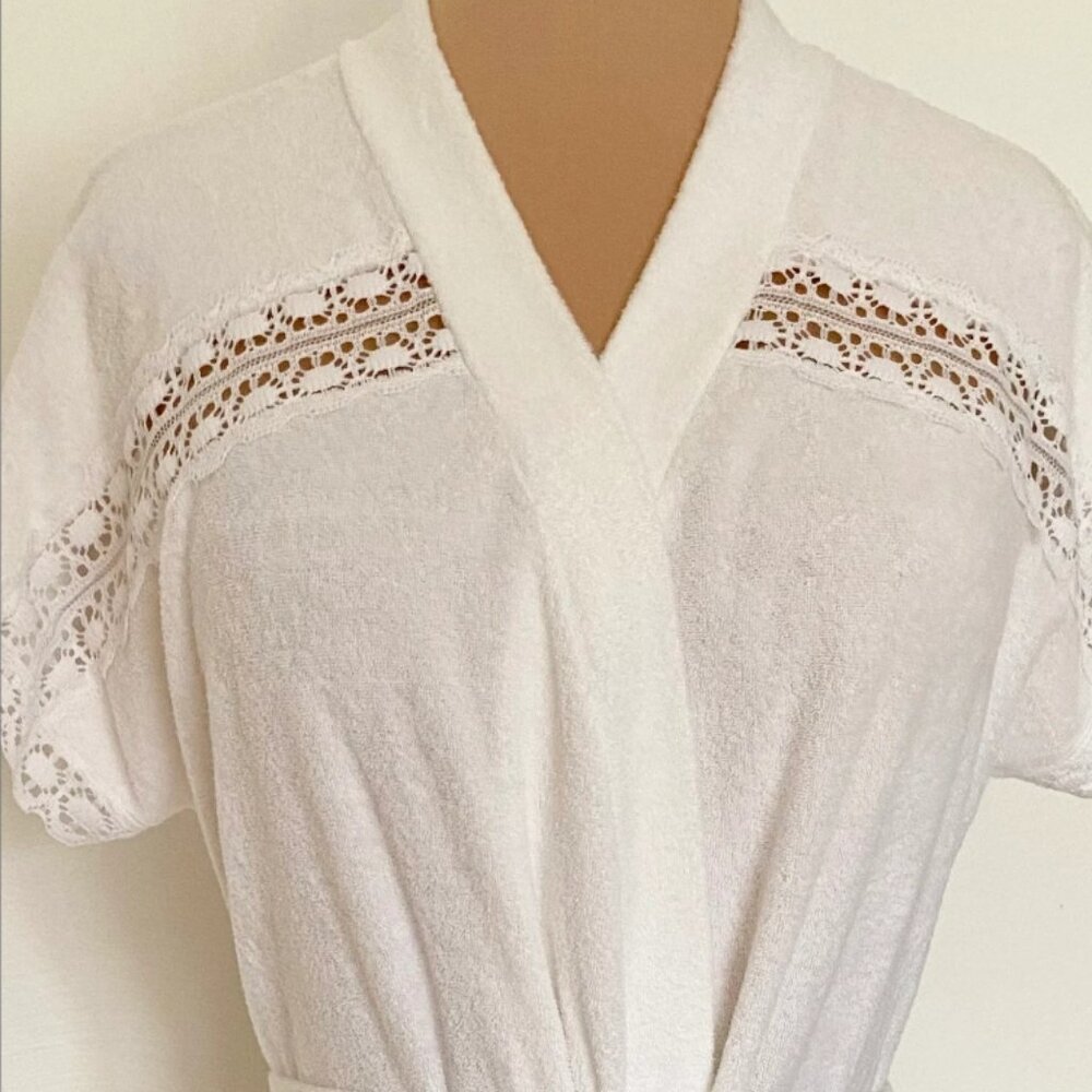 VINTAGE "HEATHER COLLECTION" TERRY ROBE -WHITE 80s COVERUP